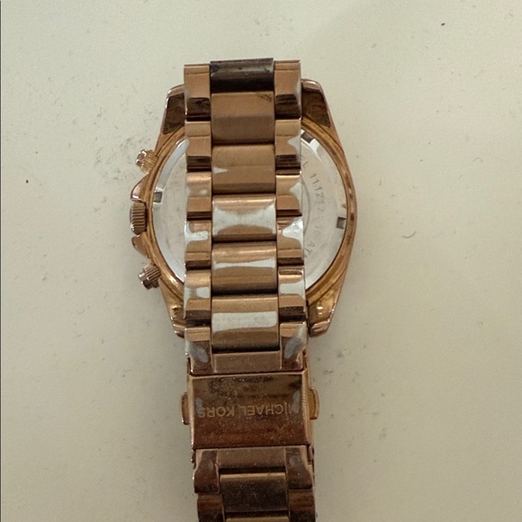Michael Kors Women\'s Watch in Rose Gold with Crystal Accents